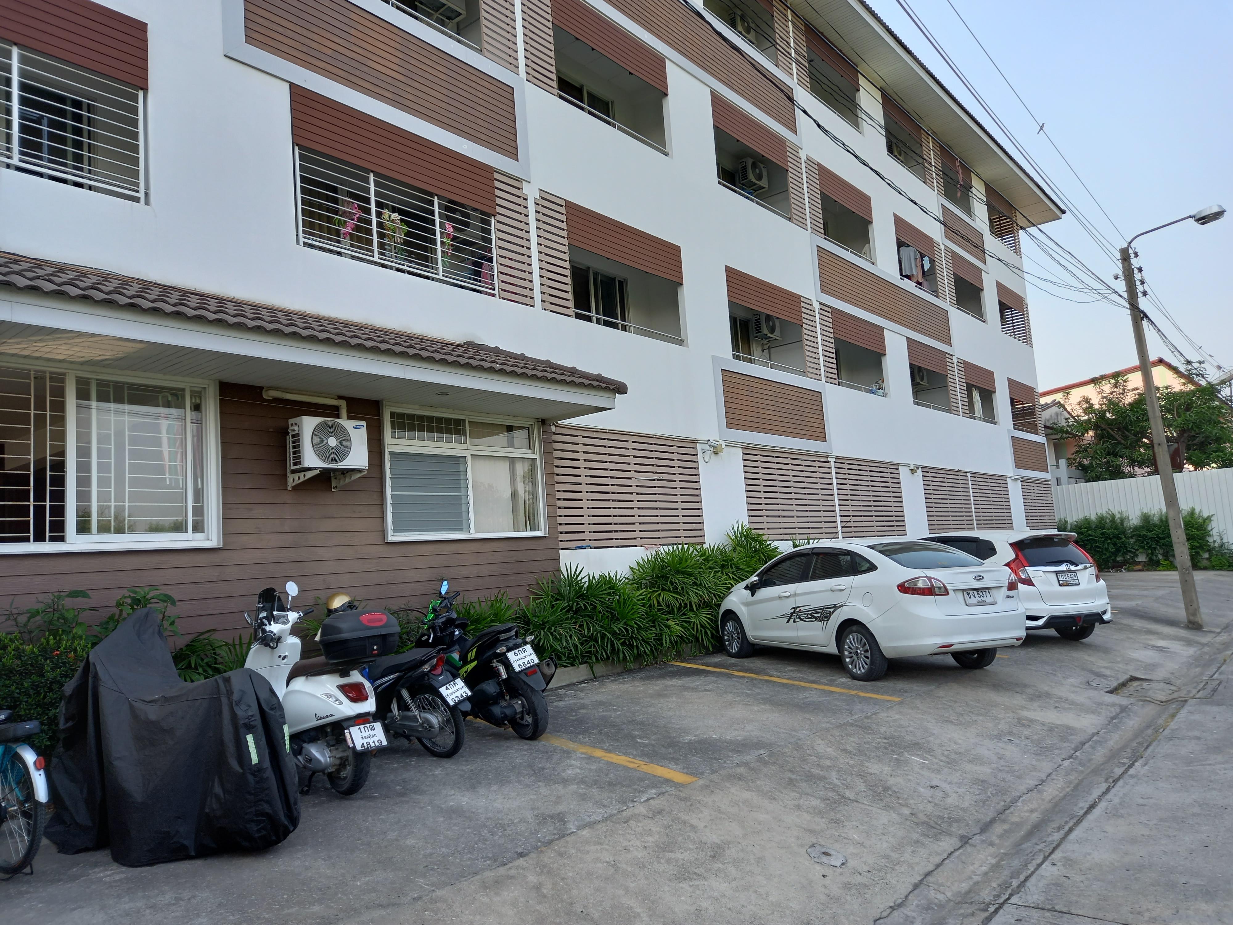 Ruan Plaisoi Apartment Μπανγκόκ Εξωτερικό φωτογραφία